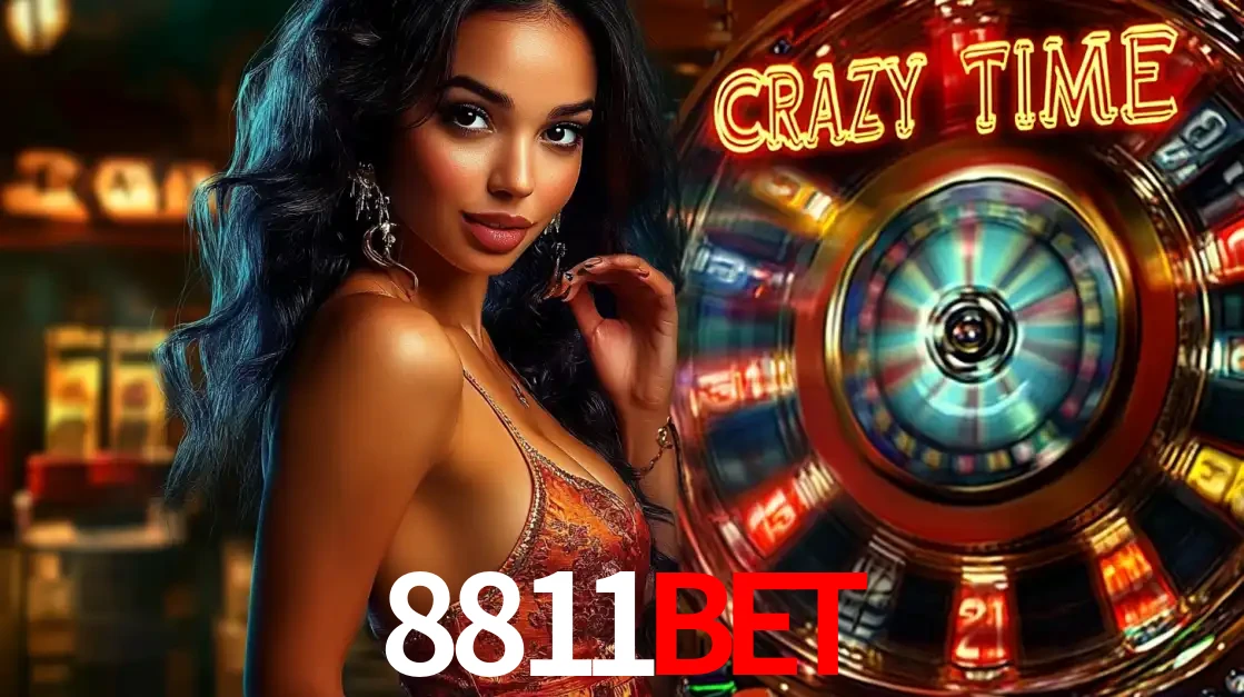 Mulher elegante ao lado da vibrante roda da fortuna do jogo de cassino ao vivo Crazy Time, um dos game shows mais populares e cheios de prêmios do 8811bet.